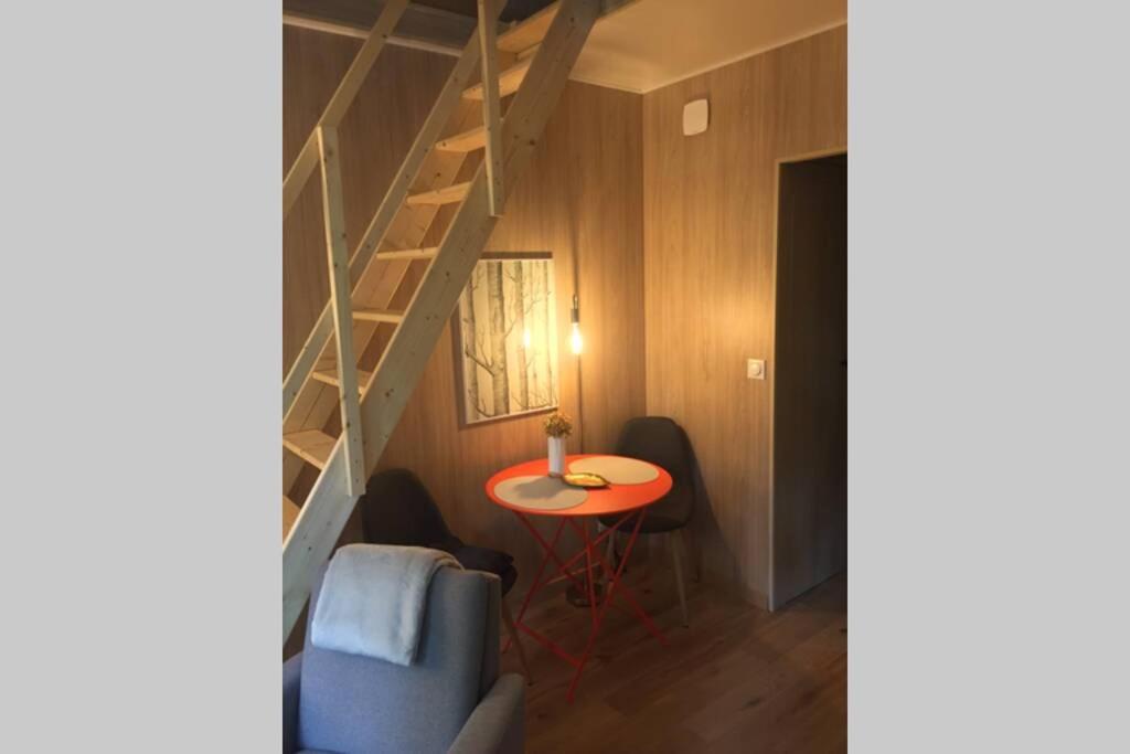 Adorable Cabane Dans Un Espace Boise Saint-Junien Ngoại thất bức ảnh