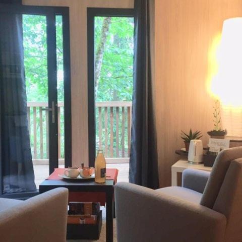 Adorable Cabane Dans Un Espace Boise Saint-Junien Ngoại thất bức ảnh